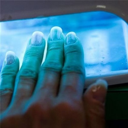 Gel de unghii provoacă cancer de opinia oamenilor de știință