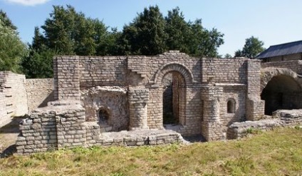 Principalele obiective turistice din Pskov - ce să vezi (fotografii, adrese, descrieri)