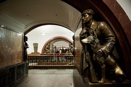 Istoria unui câine de bronz în metroul din Moscova