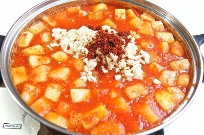 Кабачки в томаті на зиму - покроковий рецепт з фото як приготувати