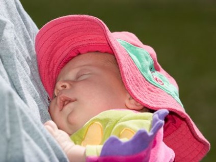 Hogyan ruha az újszülött a nyáron - egy blog