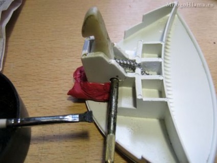 Як полагодити дверну ручку до пральної машини indesit w105tx