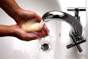 Hogyan mossa meg a kezét