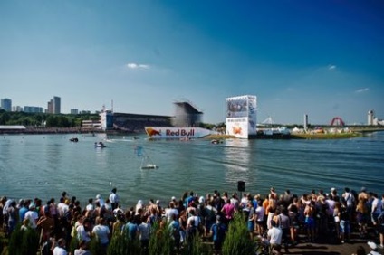 Як пройшов red bull flugtag 2015 року, fresher - найкраще з рунета за день!