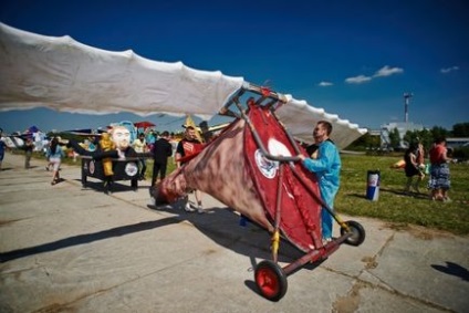 Cum a fost flugtagul de tauri roșii 2015, mai proaspăt - cel mai bun din Runet pentru o zi!