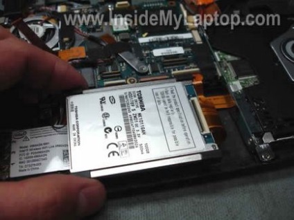 Cum să dezasamblați laptopul Sony VAIO TZ și înlocuiți unitatea hard disk