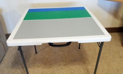 Cum se face o masă de joc pentru lego - 12 căi