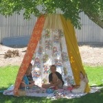 Hogyan készítsünk egy sátrat a gyerekeknek a kezüket sarkában mesék és álmok