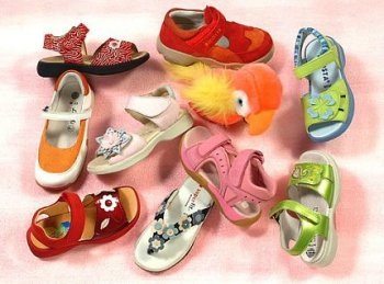 Cum de a alege sandale pentru copii - știm cum!