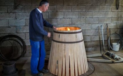 Cum sa alegi butoaiele de stejar pentru whisky, vin, preparate la domiciliu