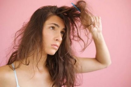 Як відновити сухі пошкоджене волосся