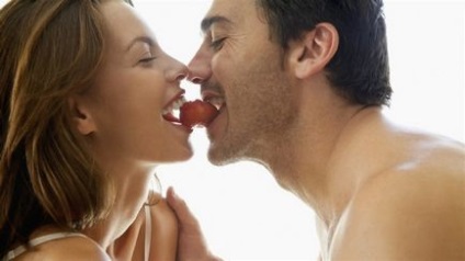 Cum de a excita o fată cu un sărut în gât