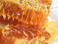 Hogyan kell tárolni a méz lépek, hogy mennyi ideig lehet tárolni a méz lépek