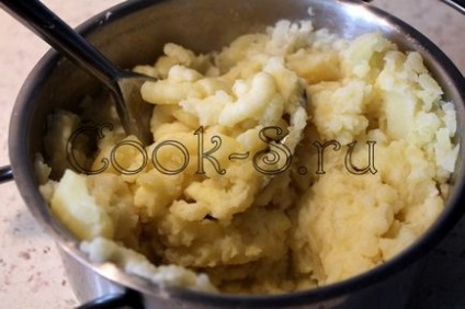 Pătrunjel de cartofi cu usturoi și ierburi - rețetă pas cu pas cu fotografie, mâncăruri din legume