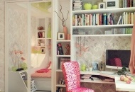 O cameră pentru o adolescentă care examinează stilurile populare
