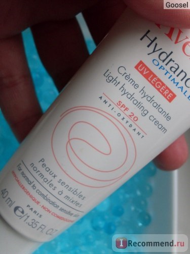 Cremă hidratantă avene hydrance optimale uv legere - 