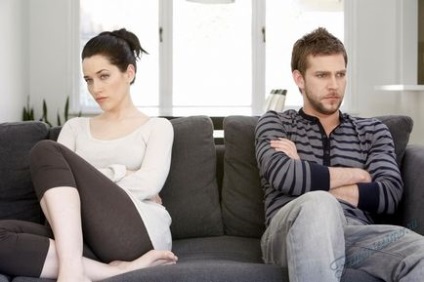 Crizele vieții de familie - etapele complexe ale relațiilor de familie