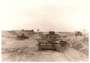 Cea mai mare bătălie a tancului, o bătălie în rezervor sub trecere, trimestru, t-34, pete albe ale celui de-al doilea