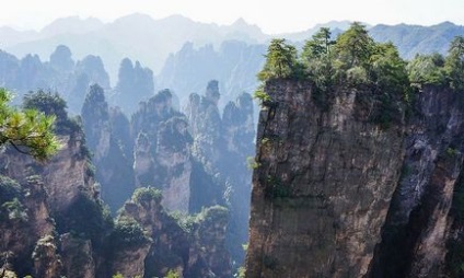 Munții care zboară în China