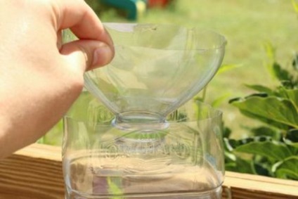 Capcana pentru muște cum să-ți faci mâinile dintr-o sticlă de plastic
