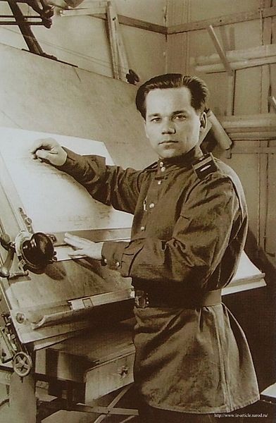 Mikhail Kalashnikov povestea legendei