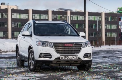 Áttekintés hawala H6 2017 🚘 leírások és fényképek HAVAL h6 (jellemzők) Áttekintés hawala H6 2017 🚘 leírások és fényképek HAVAL h6
