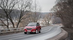 Consultați specificațiile și fotografiile haval n6 2017 h haval h6