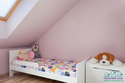 Restricție pentru patul unui copil - cumpărați-l și creându-l singur