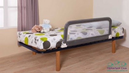 Restricție pentru patul unui copil - cumpărați-l și creându-l singur