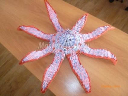 Octopus în tehnica modulară origami