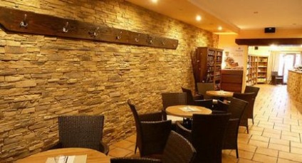 Decorare de piatră - cea mai bună opțiune pentru preț, calitate și imagine pentru cafenele și restaurante, Ltd. Ural