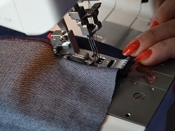 Overlock 51 de clasă, instruire și reparație a clasei 51 overlock