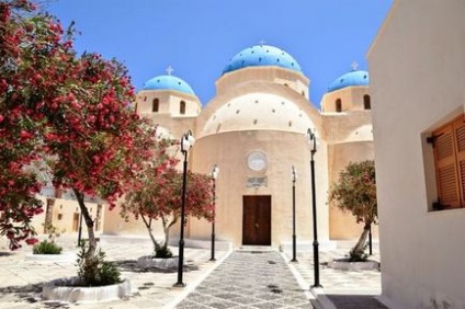 Perissa (Santorini) szállodák, strandok, látnivalók (szállodák) Perissa (Santorini) szállodák, strandok, látnivalók