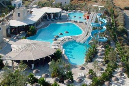 Perissa (santorini) hoteluri, plaje, atractii