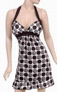 Rochie cu puncte polka