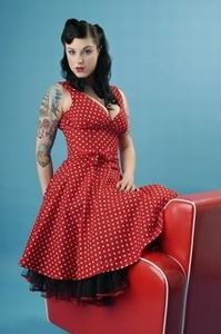 Rochie cu puncte polka