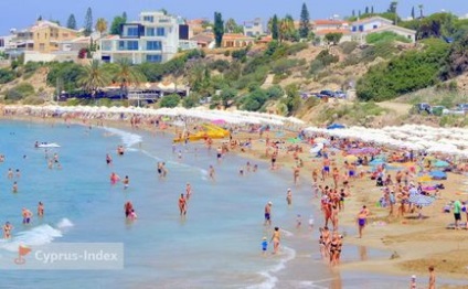 Beach Афродита или Петра ту Romiou