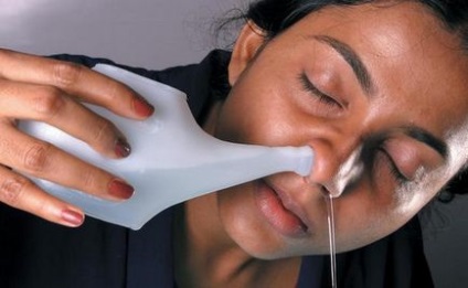Промивання носа сольовим розчином в домашніх умовах, рецепти