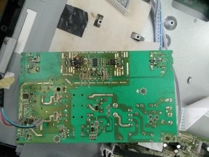 Repararea mntv-2216wd a misterului LCD TV