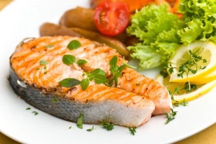 Pești cu rețete de pancreatită pentru feluri de mâncare din soiuri cu conținut scăzut de grăsimi, contraindicații la consum