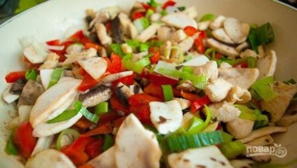Рисова локшина з овочами і куркою - покроковий рецепт з фото на
