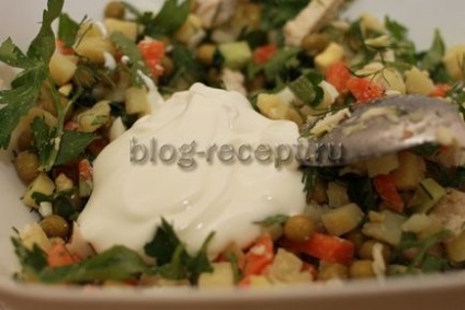 Saláta csirkével tőke klasszikus recept