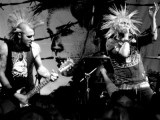 Stereotipurile cele mai ridicole despre punk, site-ul fan al unei trupe de punk este un gazon
