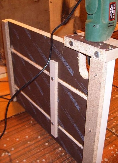 Саморобний кондуктор для свердління торців деталей - зробимо меблі самі