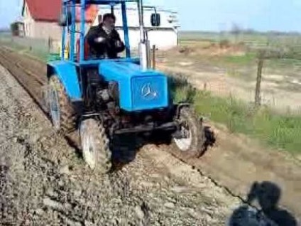 Tractorul de casa cu o cabina foto - ce arata cabinele pentru minitractori