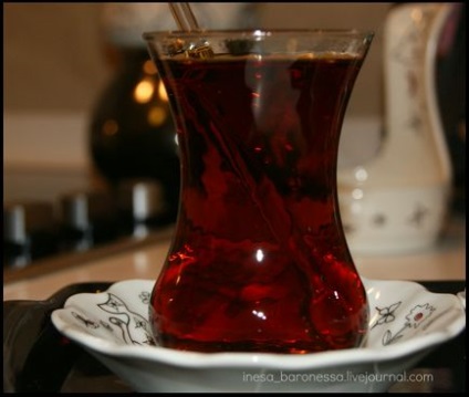 Secretele de a găti ceai turcesc sau cum o fac - teaterra, teaterra
