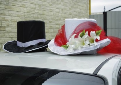Hat pentru a decora masina de nunta cu mainile tale