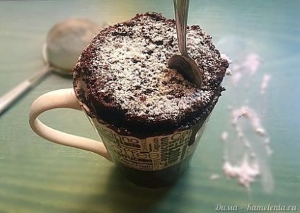 Ciocolata cupcake într-o ceașcă - timp de 3 minute - o rețetă cu o fotografie, cum să pregătești un cupcake într-o ceașcă într-un cuptor cu microunde
