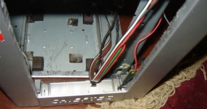 Coș de absorbție a zgomotului pentru hdd cu corpul șeptar bazat pe hotswap bx-03b-sl-bl - DIY