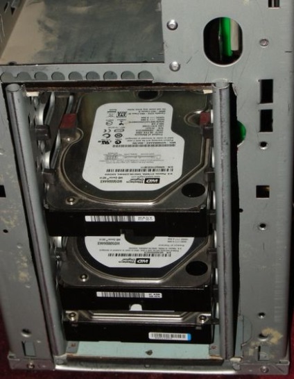 Шумовібропоглащающая кошик для hdd з hotswap на базі корпусу chieftec bx-03b-sl-bl - зроби сам